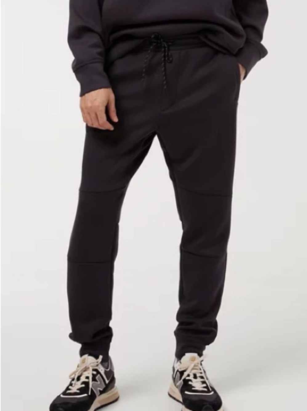 American Eagle 24/7 Men’s Black Tech Joggers Sweatpants